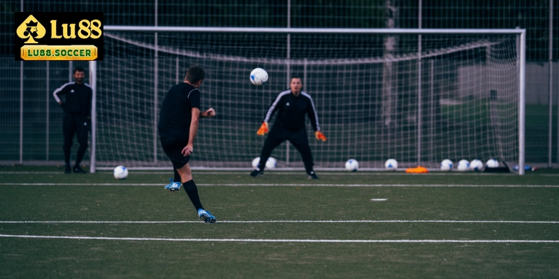 Lưu ý khi đội mạnh chơi đồng banh