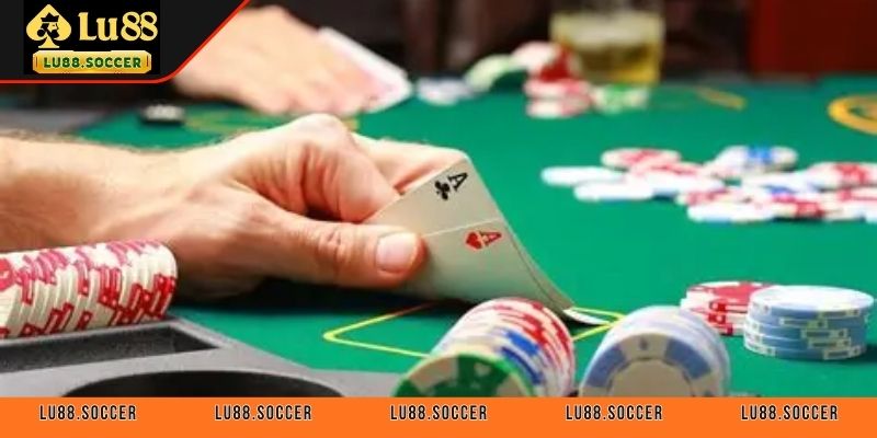Thuật ngữ Poker gắn với cách chơi và đường bài